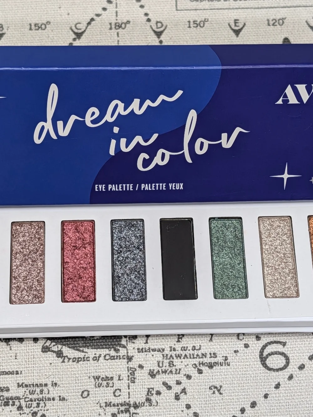 NIB Avon Dream in Color 16-Shade Eyeshadow Palette Limited Edition
